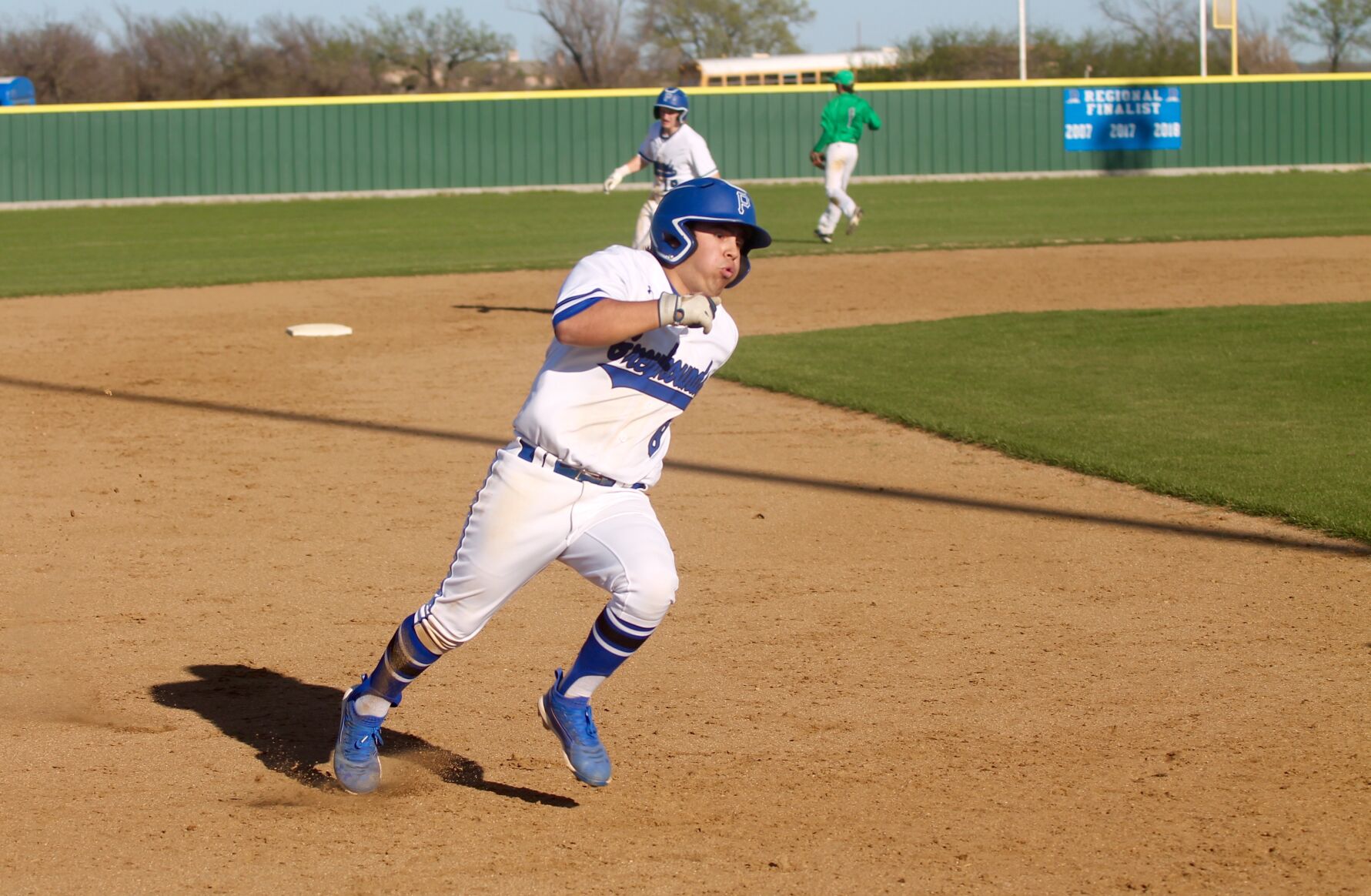 PST DanielGomez rounds third.jpg